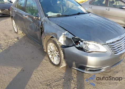 2012 Chrysler 200 Limited z USA, uszkodzony, nr VIN 1C3CCBCB7CN140829